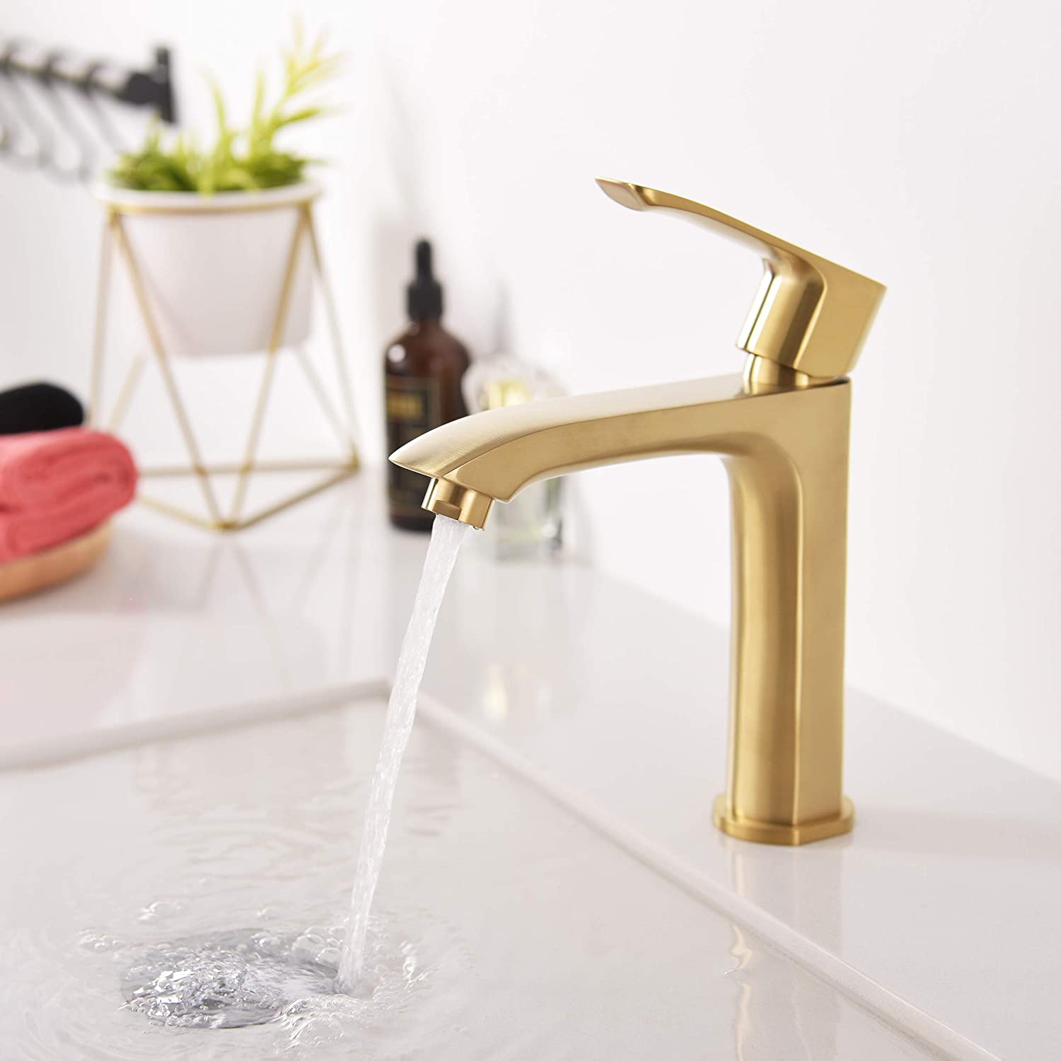 SLIM Single Hole Bathroom Faucet - F11125 - Golzar Home